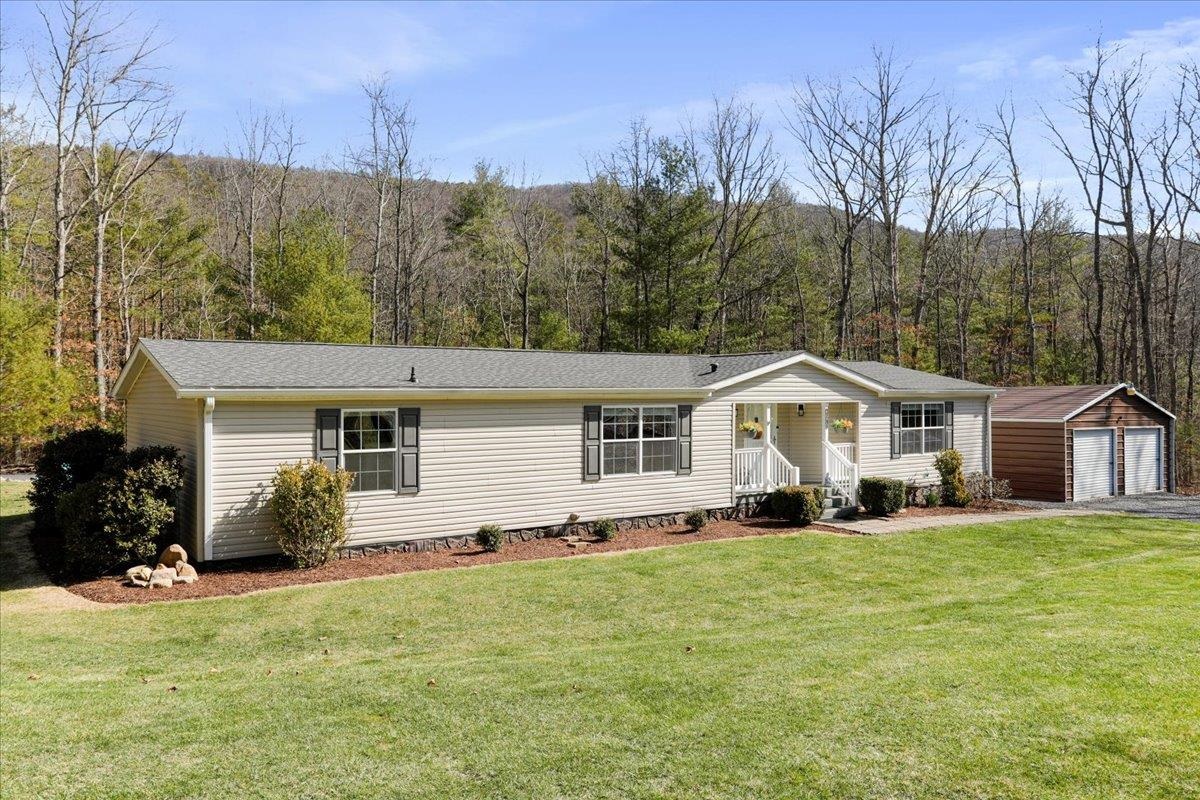 4970 MORELAND GAP RD, NEW MARKET, Virginia 22844, 3 Bedrooms Bedrooms, ,2 BathroomsBathrooms,Residential,4970 MORELAND GAP RD,662073 MLS # 662073