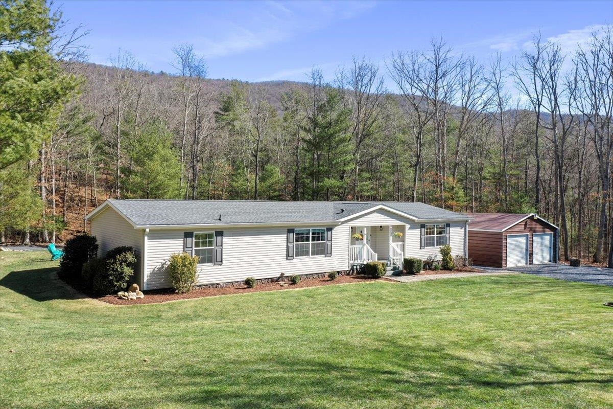 4970 MORELAND GAP RD, NEW MARKET, Virginia 22844, 3 Bedrooms Bedrooms, ,2 BathroomsBathrooms,Residential,4970 MORELAND GAP RD,662073 MLS # 662073