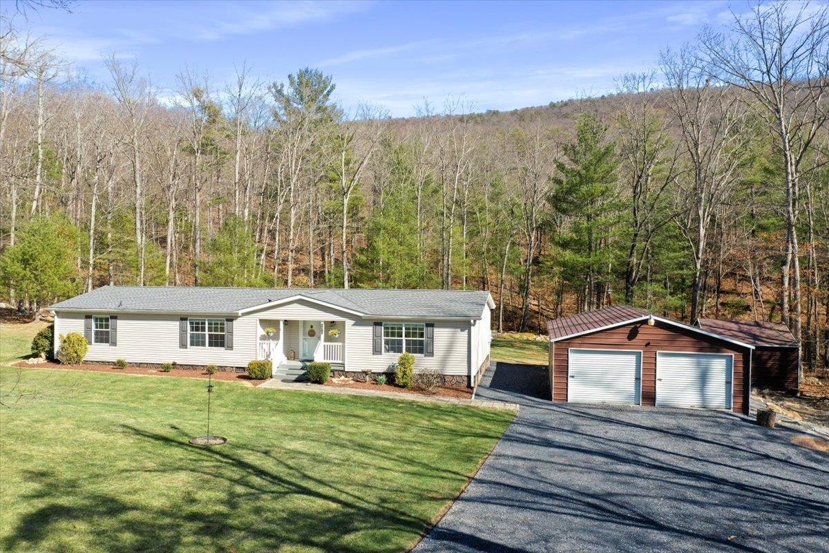 4970 MORELAND GAP RD, NEW MARKET, Virginia 22844, 3 Bedrooms Bedrooms, ,2 BathroomsBathrooms,Residential,4970 MORELAND GAP RD,662073 MLS # 662073