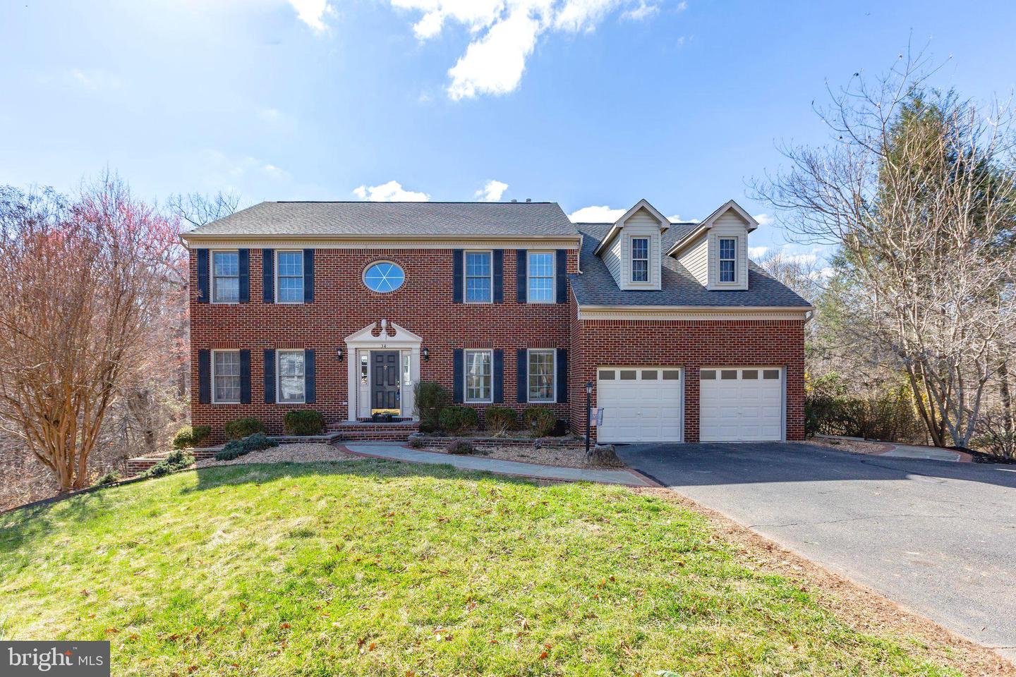 34 PALACE LN, STAFFORD, Virginia 22554, 5 Bedrooms Bedrooms, ,4 BathroomsBathrooms,Residential,For sale,34 PALACE LN,VAST2036080 MLS # VAST2036080