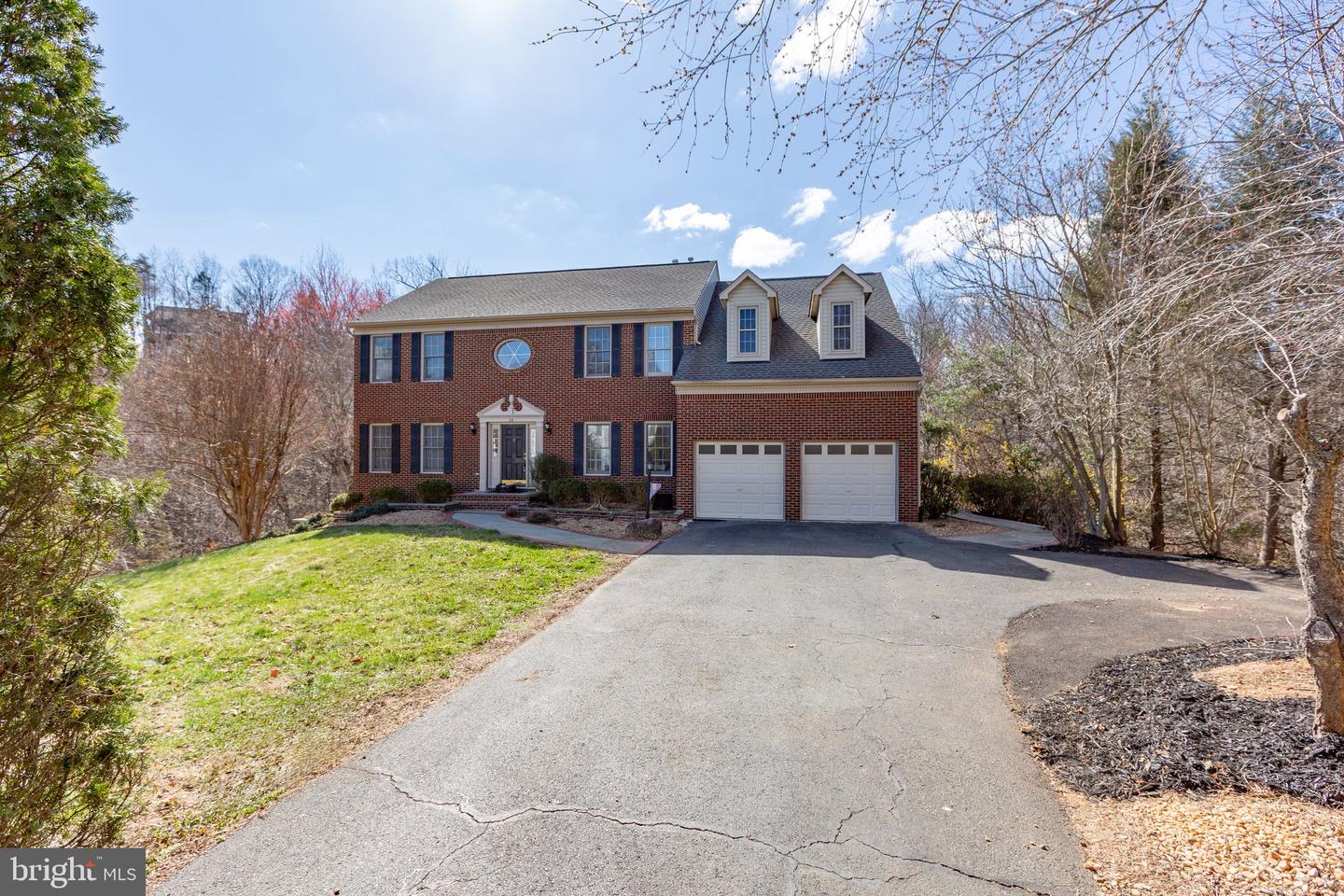 34 PALACE LN, STAFFORD, Virginia 22554, 5 Bedrooms Bedrooms, ,4 BathroomsBathrooms,Residential,For sale,34 PALACE LN,VAST2036080 MLS # VAST2036080