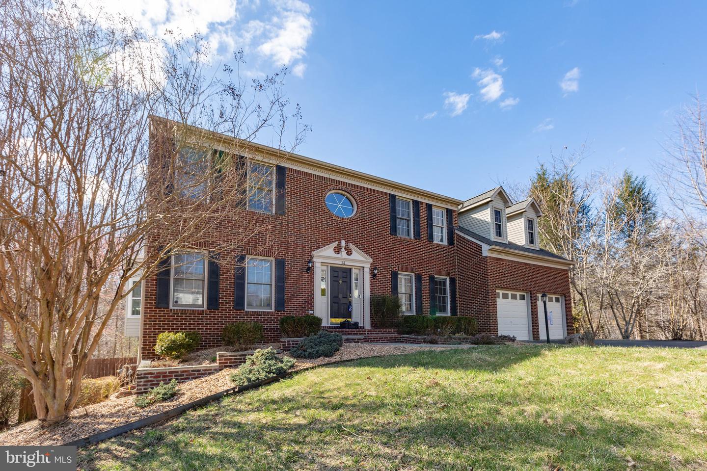 34 PALACE LN, STAFFORD, Virginia 22554, 5 Bedrooms Bedrooms, ,4 BathroomsBathrooms,Residential,For sale,34 PALACE LN,VAST2036080 MLS # VAST2036080