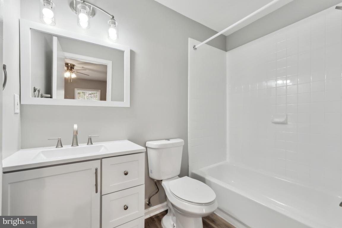 808 HR DR SE, WASHINGTON, District Of Columbia 20032, 3 Bedrooms Bedrooms, ,3 BathroomsBathrooms,Residential,For sale,808 HR DR SE,DCDC2186666 MLS # DCDC2186666