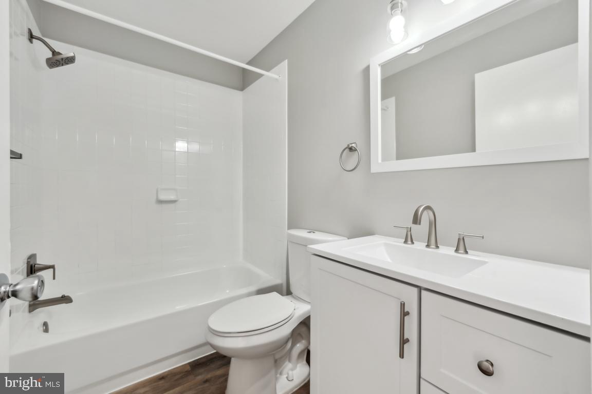 808 HR DR SE, WASHINGTON, District Of Columbia 20032, 3 Bedrooms Bedrooms, ,3 BathroomsBathrooms,Residential,For sale,808 HR DR SE,DCDC2186666 MLS # DCDC2186666