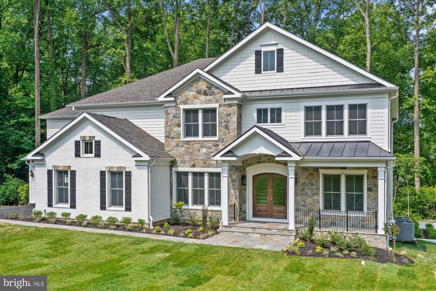 3006 WEBER PL, OAKTON, Virginia 22124, 6 Bedrooms Bedrooms, ,6 BathroomsBathrooms,Residential,For sale,3006 WEBER PL,VAFX2228116 MLS # VAFX2228116