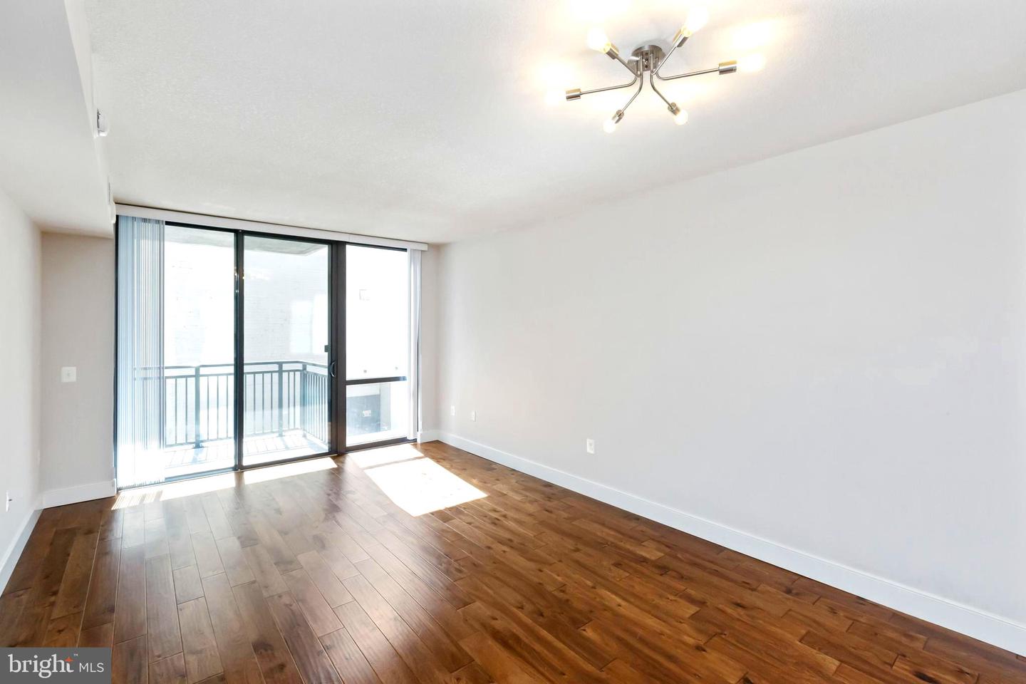 50 FLORIDA AVE NE #216, WASHINGTON, District Of Columbia 20002, 1 Bedroom Bedrooms, ,1 BathroomBathrooms,Residential,For sale,50 FLORIDA AVE NE #216,DCDC2190902 MLS # DCDC2190902