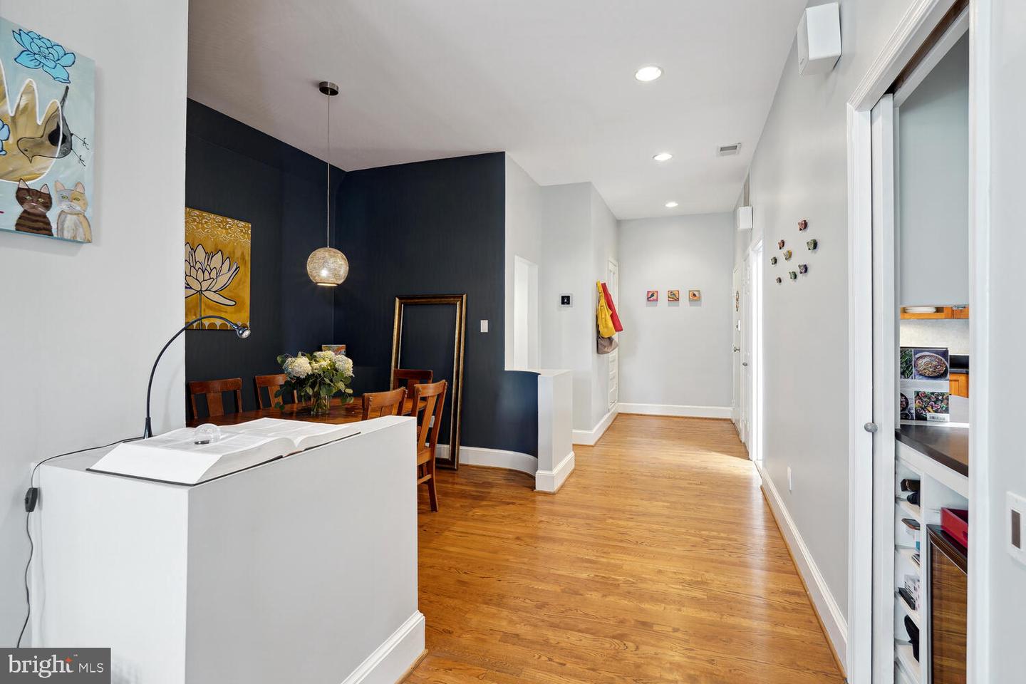 2001 19TH ST NW #10, WASHINGTON, District Of Columbia 20009, 2 Bedrooms Bedrooms, 5 Rooms Rooms,2 BathroomsBathrooms,Residential,For sale,2001 19TH ST NW #10,DCDC2152952 MLS # DCDC2152952