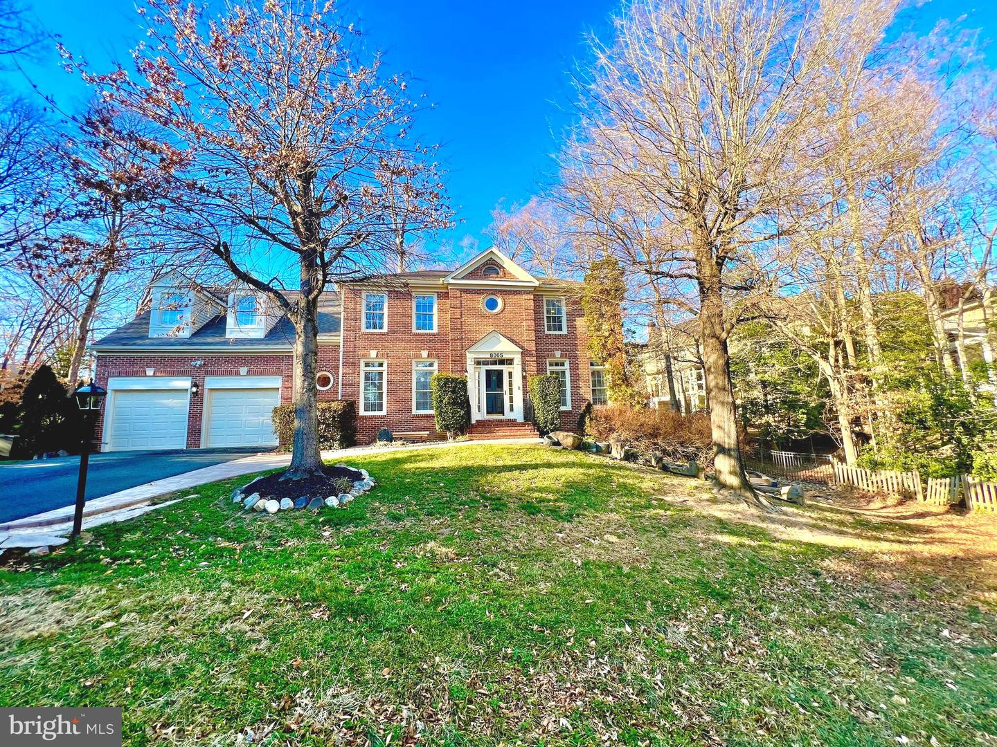 8005 HEDGEWOOD CT, FAIRFAX STATION, Virginia 22039, 5 Bedrooms Bedrooms, ,3 BathroomsBathrooms,Residential,For sale,8005 HEDGEWOOD CT,VAFX2212306 MLS # VAFX2212306