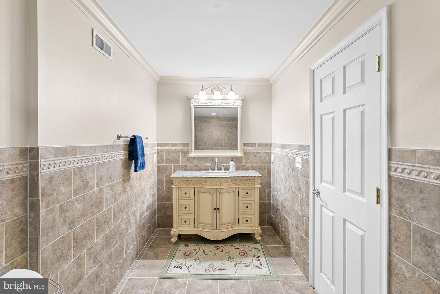 9801 ALYDAR CT, NOKESVILLE, Virginia 20181, 4 Bedrooms Bedrooms, ,3 BathroomsBathrooms,Residential,For sale,9801 ALYDAR CT,VAPW2087984 MLS # VAPW2087984