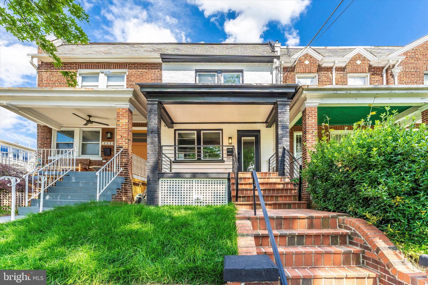 5621 3RD ST NW, WASHINGTON, District Of Columbia 20011, 4 Bedrooms Bedrooms, ,3 BathroomsBathrooms,Residential,For sale,5621 3RD ST NW,DCDC2186580 MLS # DCDC2186580