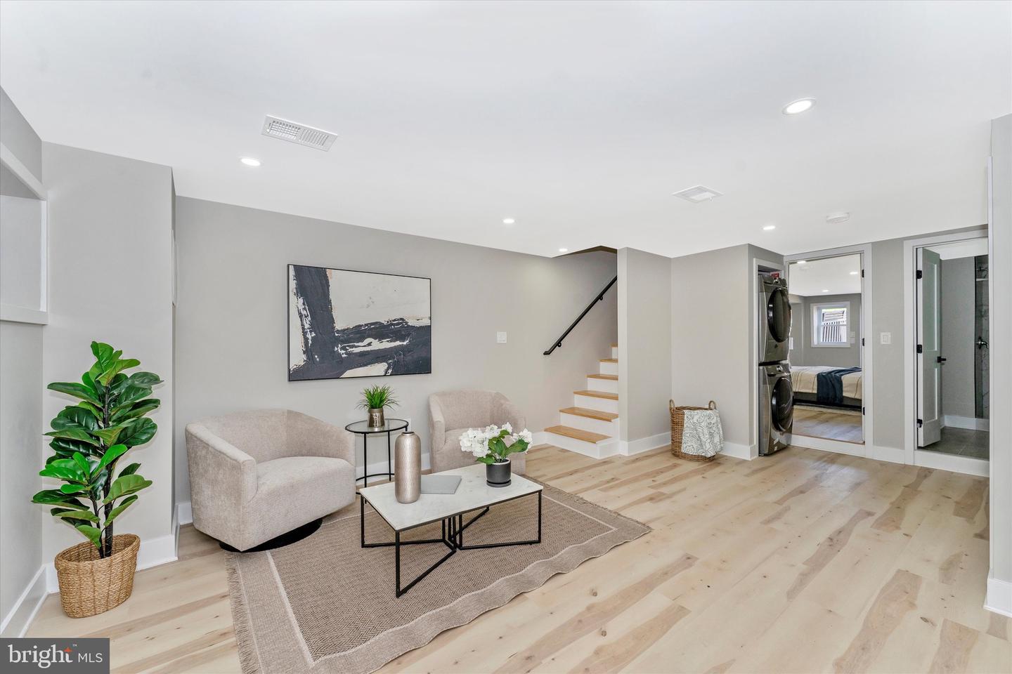 5621 3RD ST NW, WASHINGTON, District Of Columbia 20011, 4 Bedrooms Bedrooms, ,3 BathroomsBathrooms,Residential,For sale,5621 3RD ST NW,DCDC2186580 MLS # DCDC2186580