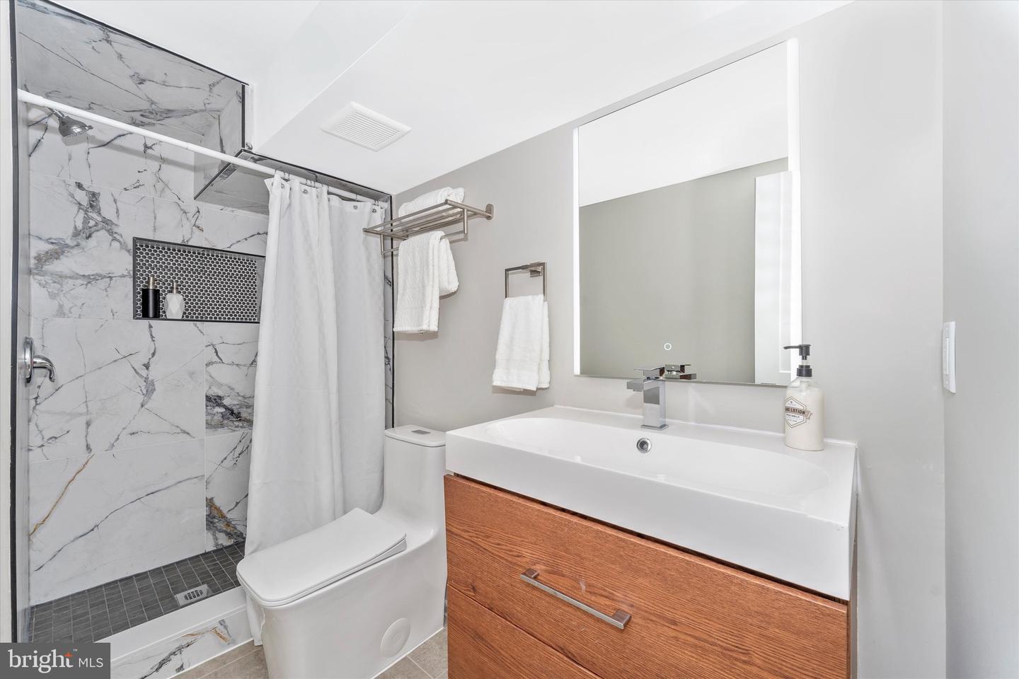 5621 3RD ST NW, WASHINGTON, District Of Columbia 20011, 4 Bedrooms Bedrooms, ,3 BathroomsBathrooms,Residential,For sale,5621 3RD ST NW,DCDC2186580 MLS # DCDC2186580