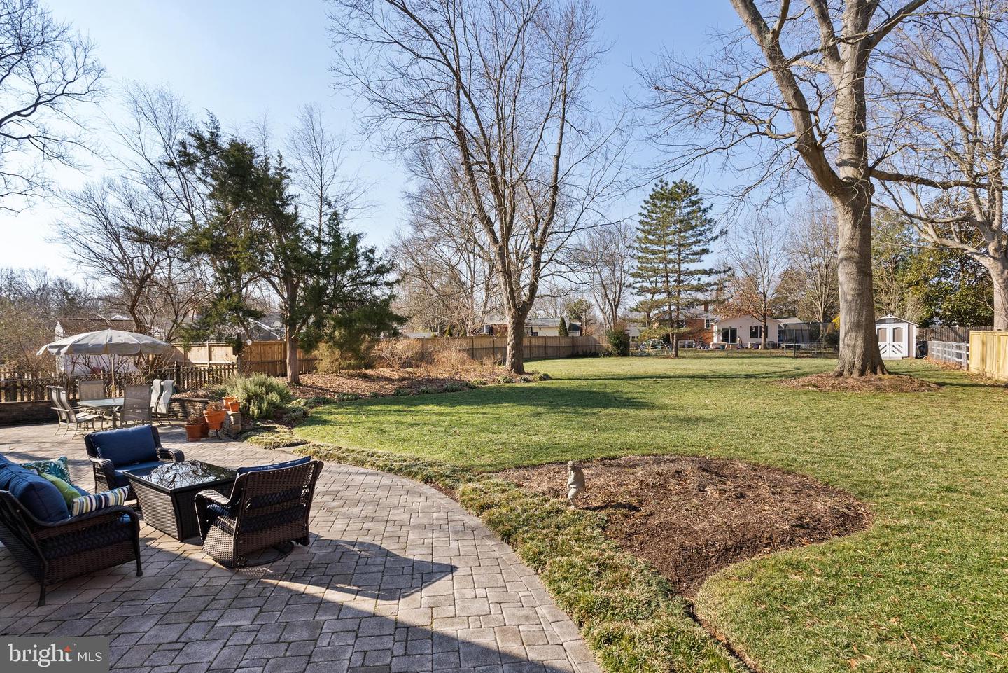 7802 WELLINGTON RD, ALEXANDRIA, Virginia 22306, 5 Bedrooms Bedrooms, ,3 BathroomsBathrooms,Residential,For sale,7802 WELLINGTON RD,VAFX2224540 MLS # VAFX2224540