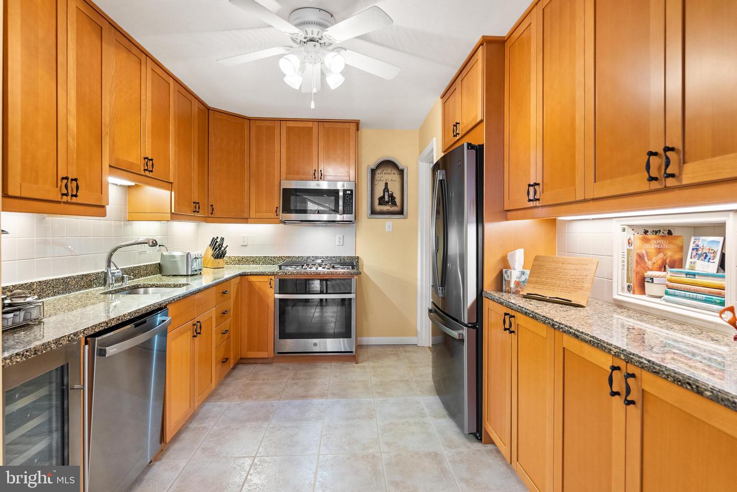 7802 WELLINGTON RD, ALEXANDRIA, Virginia 22306, 5 Bedrooms Bedrooms, ,3 BathroomsBathrooms,Residential,For sale,7802 WELLINGTON RD,VAFX2224540 MLS # VAFX2224540