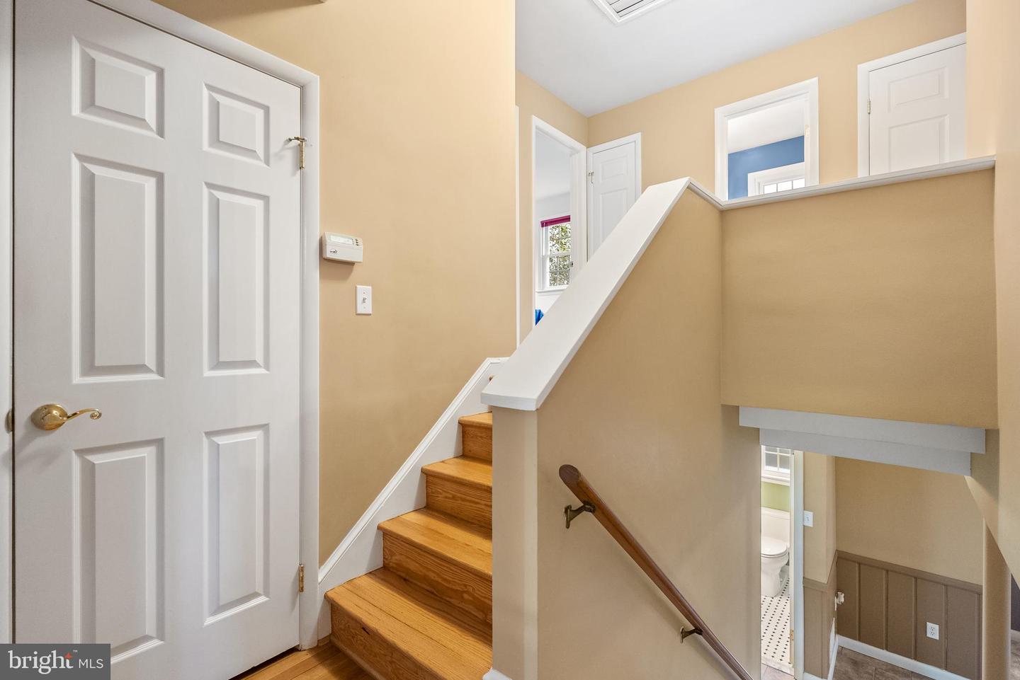 7802 WELLINGTON RD, ALEXANDRIA, Virginia 22306, 5 Bedrooms Bedrooms, ,3 BathroomsBathrooms,Residential,For sale,7802 WELLINGTON RD,VAFX2224540 MLS # VAFX2224540