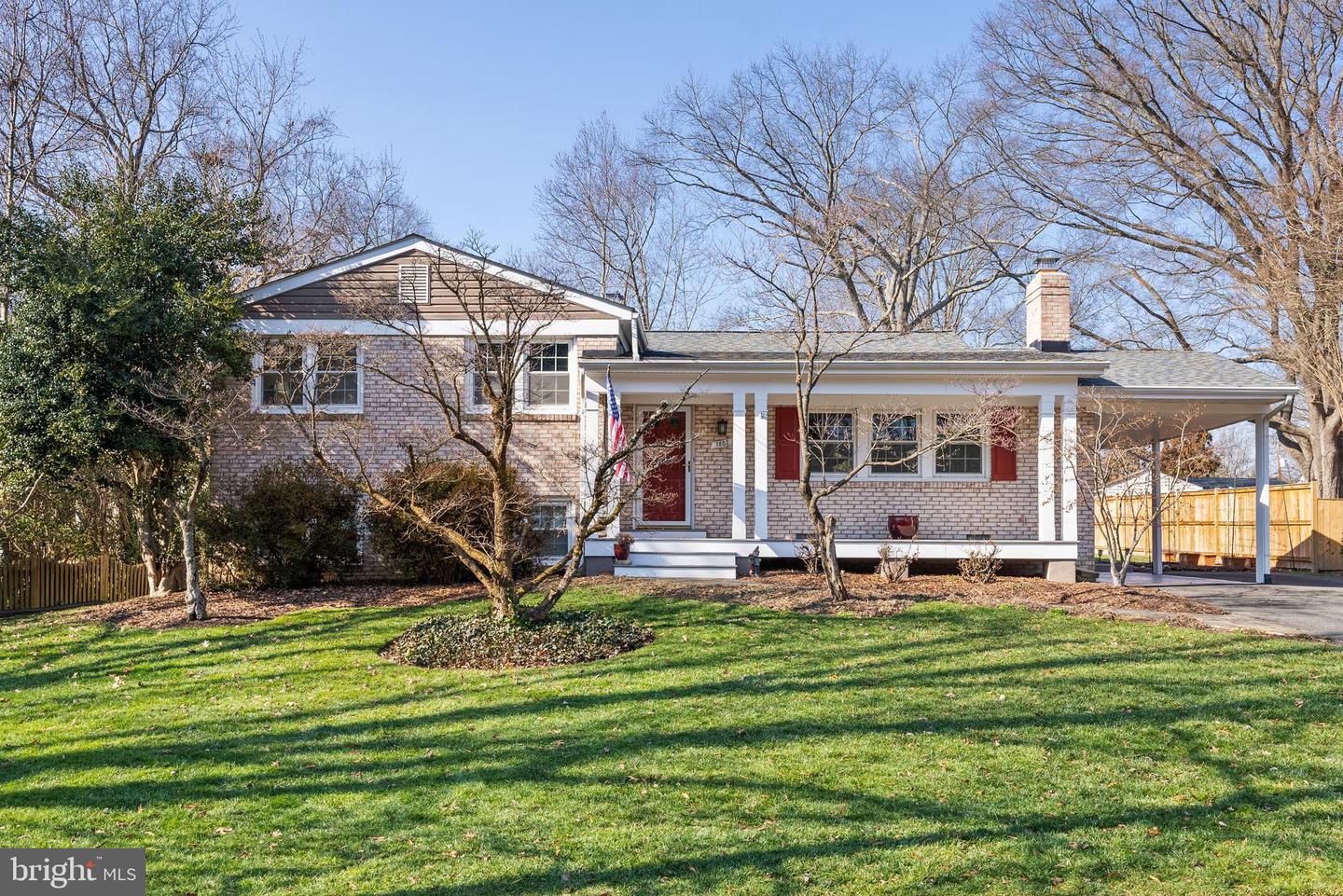 7802 WELLINGTON RD, ALEXANDRIA, Virginia 22306, 5 Bedrooms Bedrooms, ,3 BathroomsBathrooms,Residential,For sale,7802 WELLINGTON RD,VAFX2224540 MLS # VAFX2224540