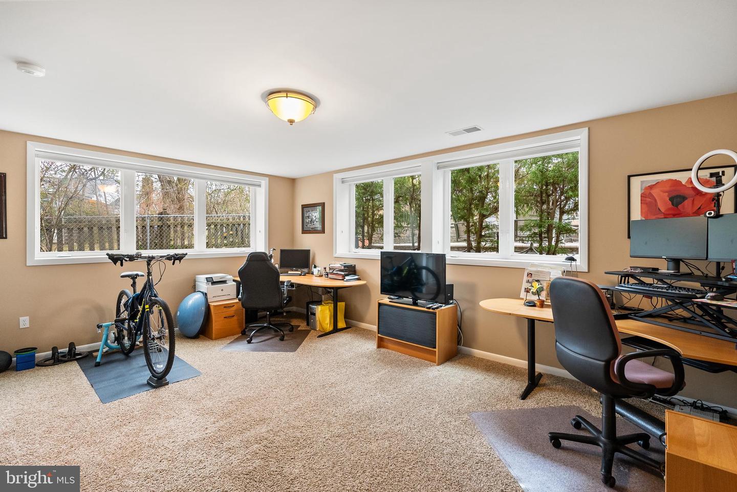 7802 WELLINGTON RD, ALEXANDRIA, Virginia 22306, 5 Bedrooms Bedrooms, ,3 BathroomsBathrooms,Residential,For sale,7802 WELLINGTON RD,VAFX2224540 MLS # VAFX2224540