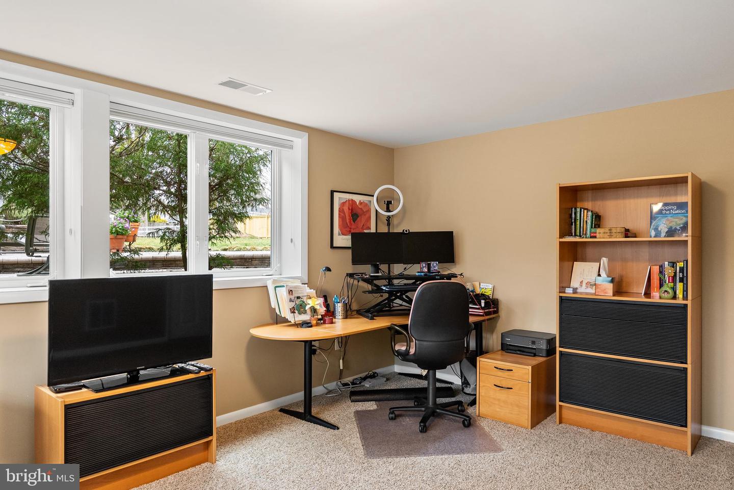 7802 WELLINGTON RD, ALEXANDRIA, Virginia 22306, 5 Bedrooms Bedrooms, ,3 BathroomsBathrooms,Residential,For sale,7802 WELLINGTON RD,VAFX2224540 MLS # VAFX2224540