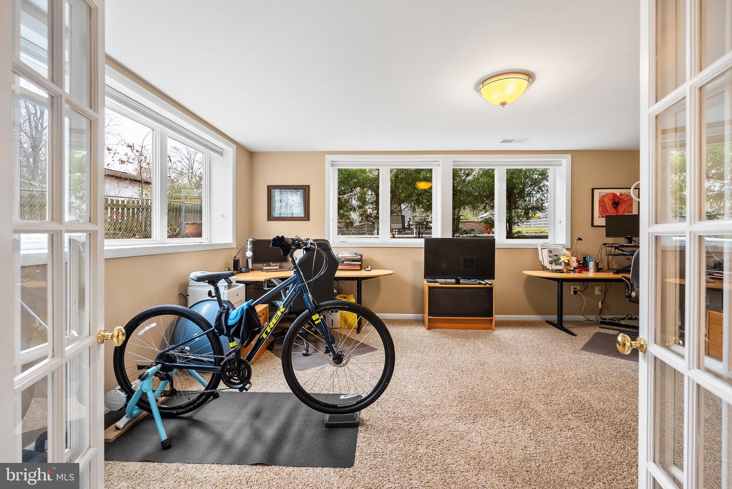 7802 WELLINGTON RD, ALEXANDRIA, Virginia 22306, 5 Bedrooms Bedrooms, ,3 BathroomsBathrooms,Residential,For sale,7802 WELLINGTON RD,VAFX2224540 MLS # VAFX2224540