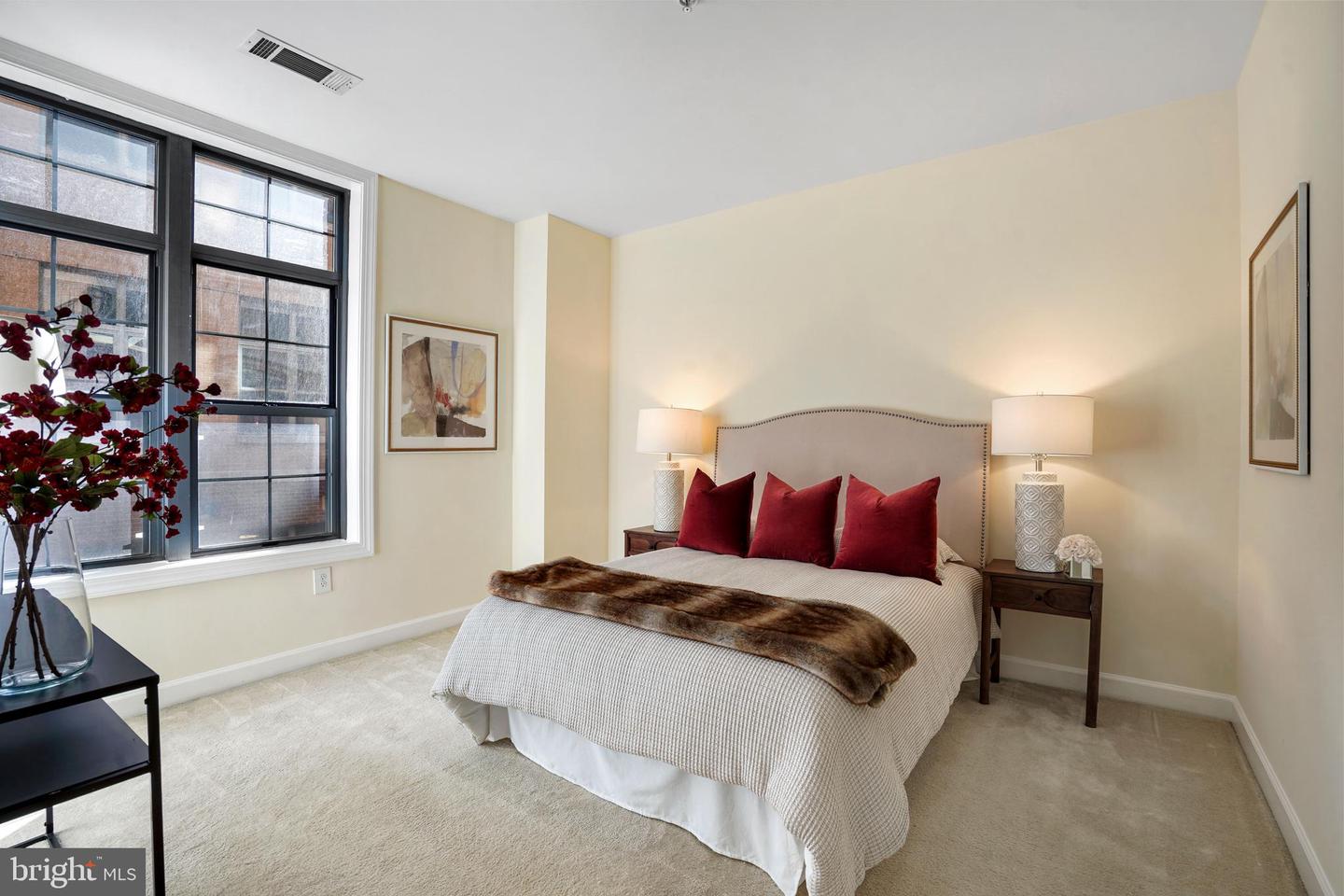 1111 25TH ST NW #403, WASHINGTON, District Of Columbia 20037, 1 Bedroom Bedrooms, ,1 BathroomBathrooms,Residential,For sale,1111 25TH ST NW #403,DCDC2188152 MLS # DCDC2188152