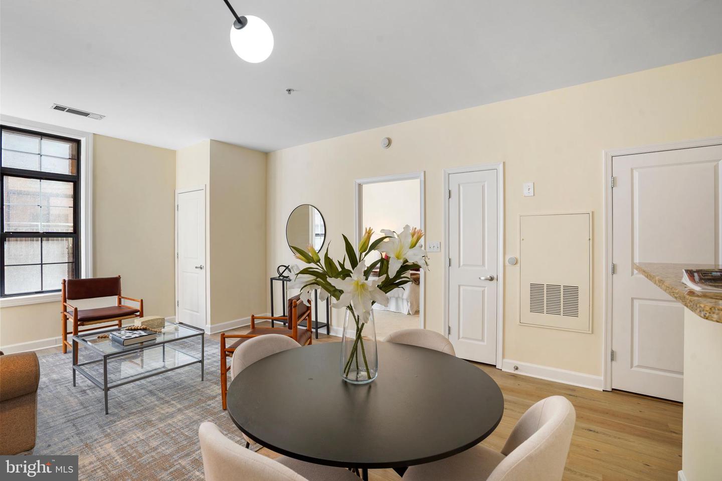 1111 25TH ST NW #403, WASHINGTON, District Of Columbia 20037, 1 Bedroom Bedrooms, ,1 BathroomBathrooms,Residential,For sale,1111 25TH ST NW #403,DCDC2188152 MLS # DCDC2188152