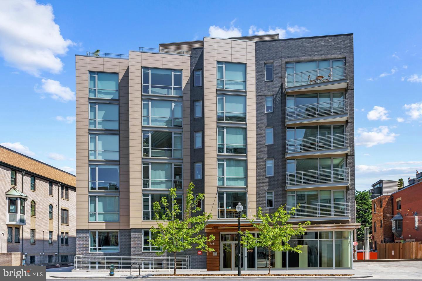 1311 13TH ST NW #PH-9, WASHINGTON, District Of Columbia 20005, 1 Bedroom Bedrooms, ,1 BathroomBathrooms,Residential,For sale,1311 13TH ST NW #PH-9,DCDC2188658 MLS # DCDC2188658