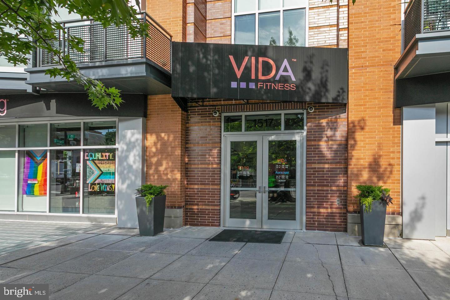 1311 13TH ST NW #PH-9, WASHINGTON, District Of Columbia 20005, 1 Bedroom Bedrooms, ,1 BathroomBathrooms,Residential,For sale,1311 13TH ST NW #PH-9,DCDC2188658 MLS # DCDC2188658