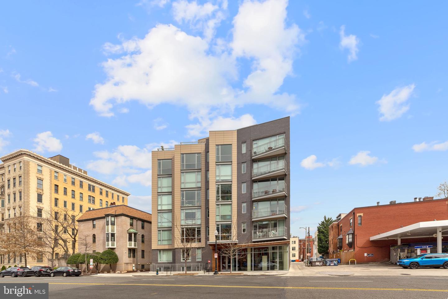 1311 13TH ST NW #PH-9, WASHINGTON, District Of Columbia 20005, 1 Bedroom Bedrooms, ,1 BathroomBathrooms,Residential,For sale,1311 13TH ST NW #PH-9,DCDC2188658 MLS # DCDC2188658