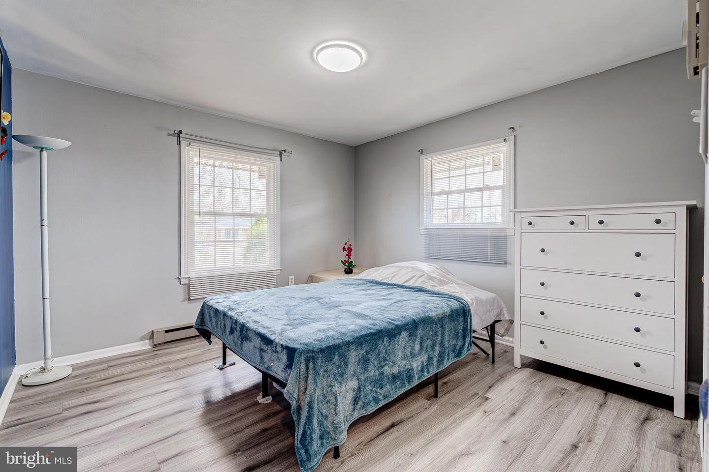 103 E AMHURST ST, STERLING, Virginia 20164, 3 Bedrooms Bedrooms, ,2 BathroomsBathrooms,Residential,For sale,103 E AMHURST ST,VALO2090628 MLS # VALO2090628