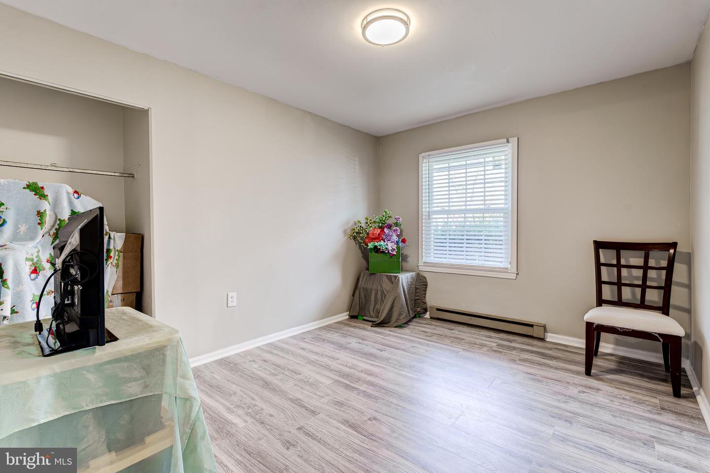 103 E AMHURST ST, STERLING, Virginia 20164, 3 Bedrooms Bedrooms, ,2 BathroomsBathrooms,Residential,For sale,103 E AMHURST ST,VALO2090628 MLS # VALO2090628