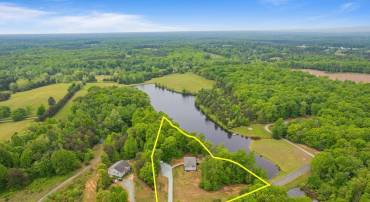 474 LAKE RD, TROY, Virginia 22974, 4 Bedrooms Bedrooms, ,3 BathroomsBathrooms,Residential,For sale,474 LAKE RD,662097 MLS # 662097