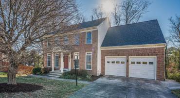 6907 LILLIE MAE WAY, ANNANDALE, Virginia 22003, 5 Bedrooms Bedrooms, ,3 BathroomsBathrooms,Residential,For sale,6907 LILLIE MAE WAY,VAFX2216366 MLS # VAFX2216366