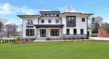 6226 KELLOGG DR, MCLEAN, Virginia 22101, 6 Bedrooms Bedrooms, ,7 BathroomsBathrooms,Residential,For sale,6226 KELLOGG DR,VAFX2222690 MLS # VAFX2222690