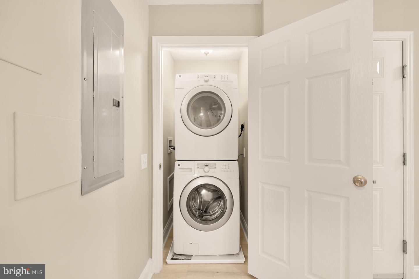1753 W SE #C, WASHINGTON, District Of Columbia 20020, 2 Bedrooms Bedrooms, ,2 BathroomsBathrooms,Residential,For sale,1753 W SE #C,DCDC2186884 MLS # DCDC2186884