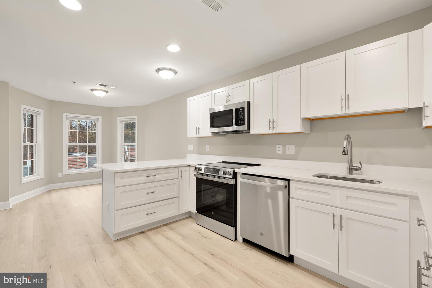 1753 W SE #C, WASHINGTON, District Of Columbia 20020, 2 Bedrooms Bedrooms, ,2 BathroomsBathrooms,Residential,For sale,1753 W SE #C,DCDC2186884 MLS # DCDC2186884