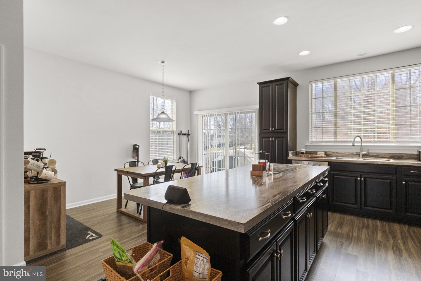 3999 BRADYS HILL RD, TRIANGLE, Virginia 22172, 4 Bedrooms Bedrooms, ,3 BathroomsBathrooms,Residential,For sale,3999 BRADYS HILL RD,VAPW2089564 MLS # VAPW2089564