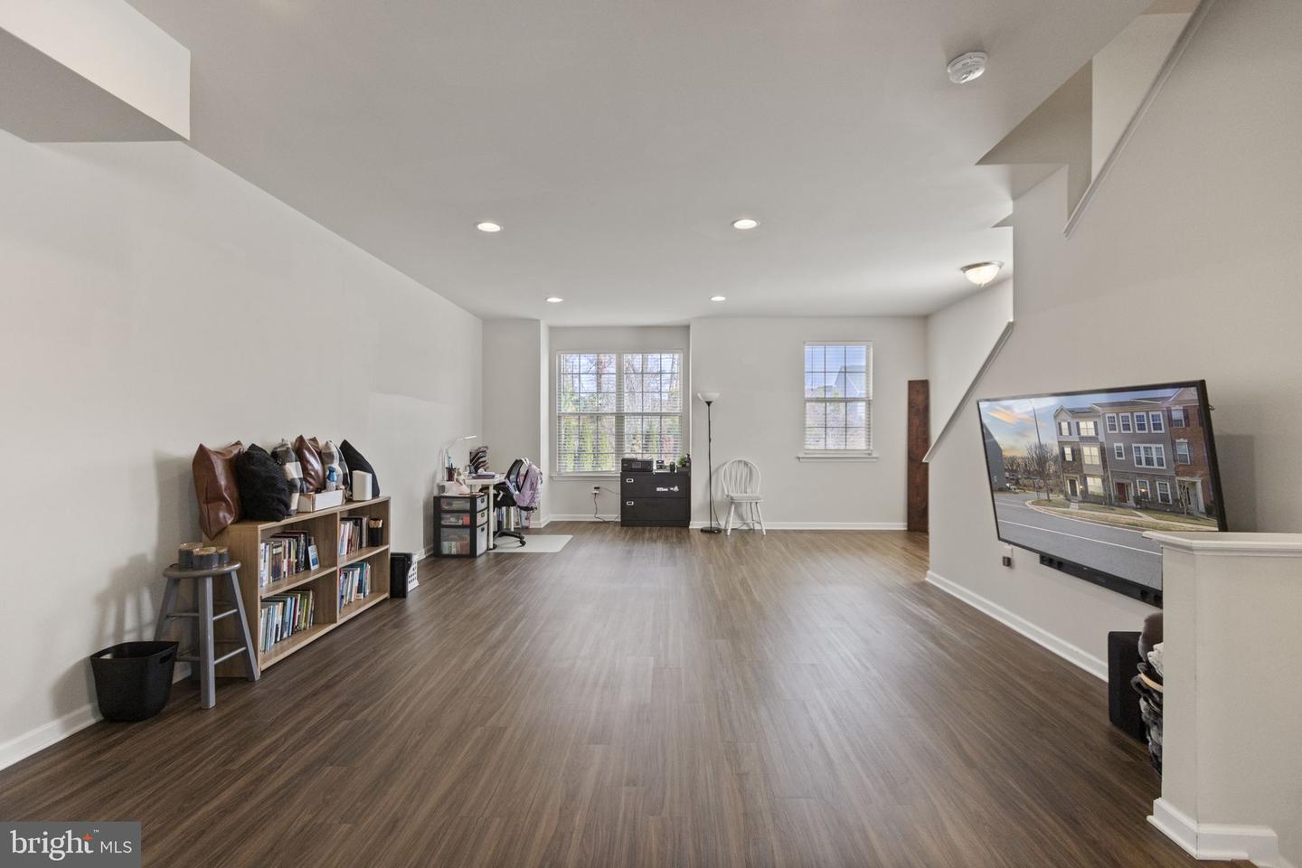 3999 BRADYS HILL RD, TRIANGLE, Virginia 22172, 4 Bedrooms Bedrooms, ,3 BathroomsBathrooms,Residential,For sale,3999 BRADYS HILL RD,VAPW2089564 MLS # VAPW2089564