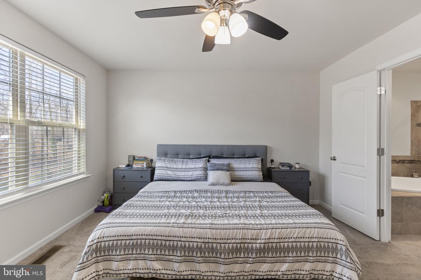3999 BRADYS HILL RD, TRIANGLE, Virginia 22172, 4 Bedrooms Bedrooms, ,3 BathroomsBathrooms,Residential,For sale,3999 BRADYS HILL RD,VAPW2089564 MLS # VAPW2089564