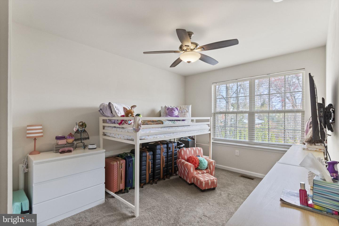 3999 BRADYS HILL RD, TRIANGLE, Virginia 22172, 4 Bedrooms Bedrooms, ,3 BathroomsBathrooms,Residential,For sale,3999 BRADYS HILL RD,VAPW2089564 MLS # VAPW2089564