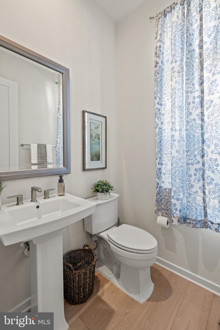 43481 WILCOX TER, ASHBURN, Virginia 20148, 4 Bedrooms Bedrooms, ,3 BathroomsBathrooms,Residential,For sale,43481 WILCOX TER,VALO2091028 MLS # VALO2091028