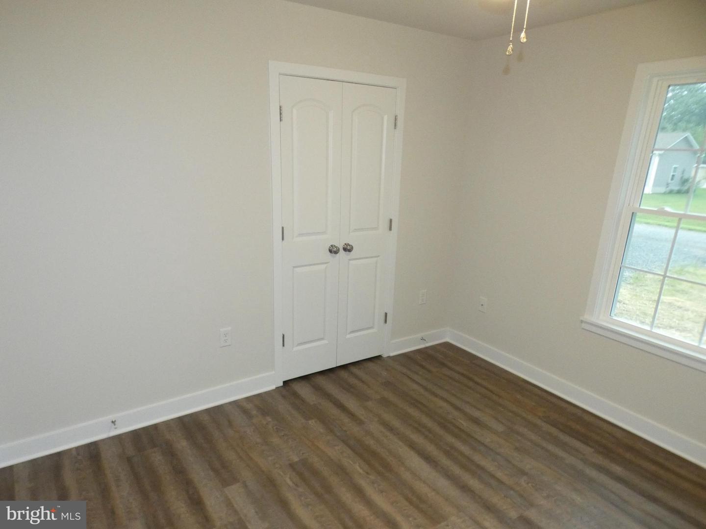 65 COLUMBIA RD, COLONIAL BEACH, Virginia 22443, 3 Bedrooms Bedrooms, ,2 BathroomsBathrooms,Residential,For sale,65 COLUMBIA RD,VAWE2008432 MLS # VAWE2008432