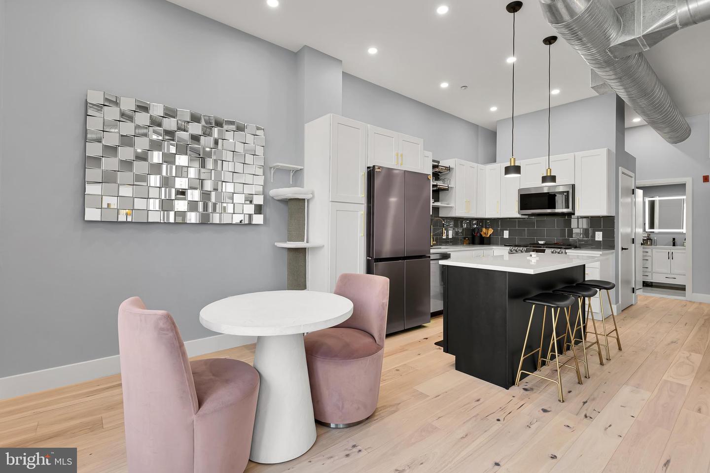 1390 V ST NW #303, WASHINGTON, District Of Columbia 20009, 1 Bedroom Bedrooms, ,1 BathroomBathrooms,Residential,For sale,1390 V ST NW #303,DCDC2190358 MLS # DCDC2190358