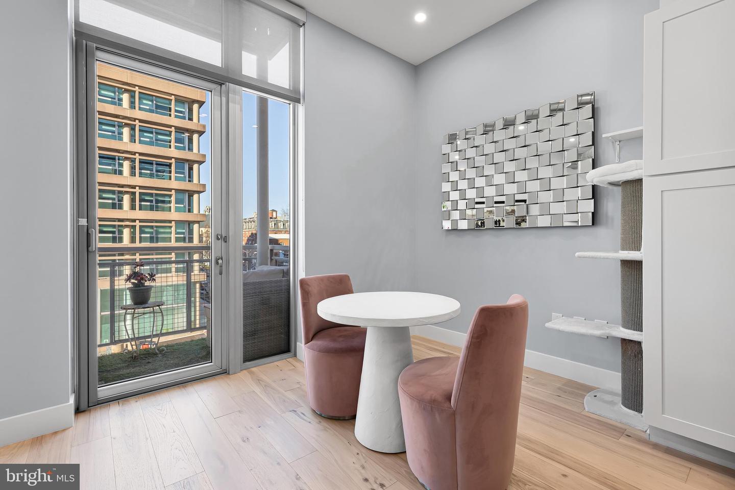 1390 V ST NW #303, WASHINGTON, District Of Columbia 20009, 1 Bedroom Bedrooms, ,1 BathroomBathrooms,Residential,For sale,1390 V ST NW #303,DCDC2190358 MLS # DCDC2190358