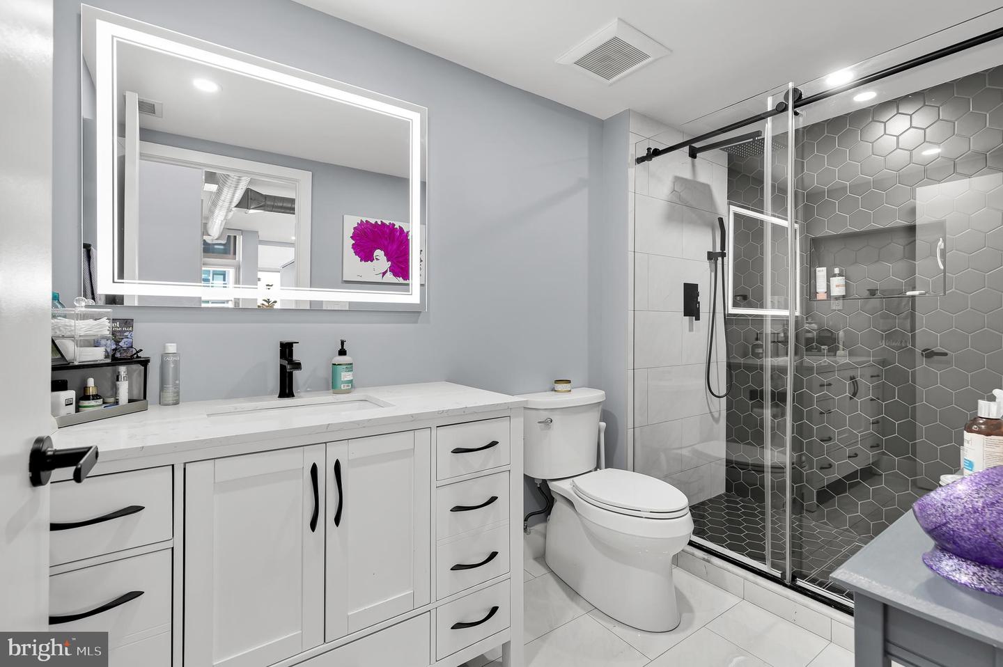 1390 V ST NW #303, WASHINGTON, District Of Columbia 20009, 1 Bedroom Bedrooms, ,1 BathroomBathrooms,Residential,For sale,1390 V ST NW #303,DCDC2190358 MLS # DCDC2190358