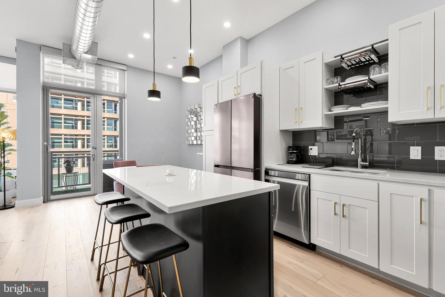 1390 V ST NW #303, WASHINGTON, District Of Columbia 20009, 1 Bedroom Bedrooms, ,1 BathroomBathrooms,Residential,For sale,1390 V ST NW #303,DCDC2190358 MLS # DCDC2190358