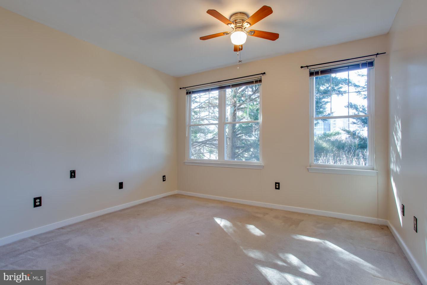1625 INTERNATIONAL DR #116, MCLEAN, Virginia 22102, 2 Bedrooms Bedrooms, ,2 BathroomsBathrooms,Residential,For sale,1625 INTERNATIONAL DR #116,VAFX2228004 MLS # VAFX2228004