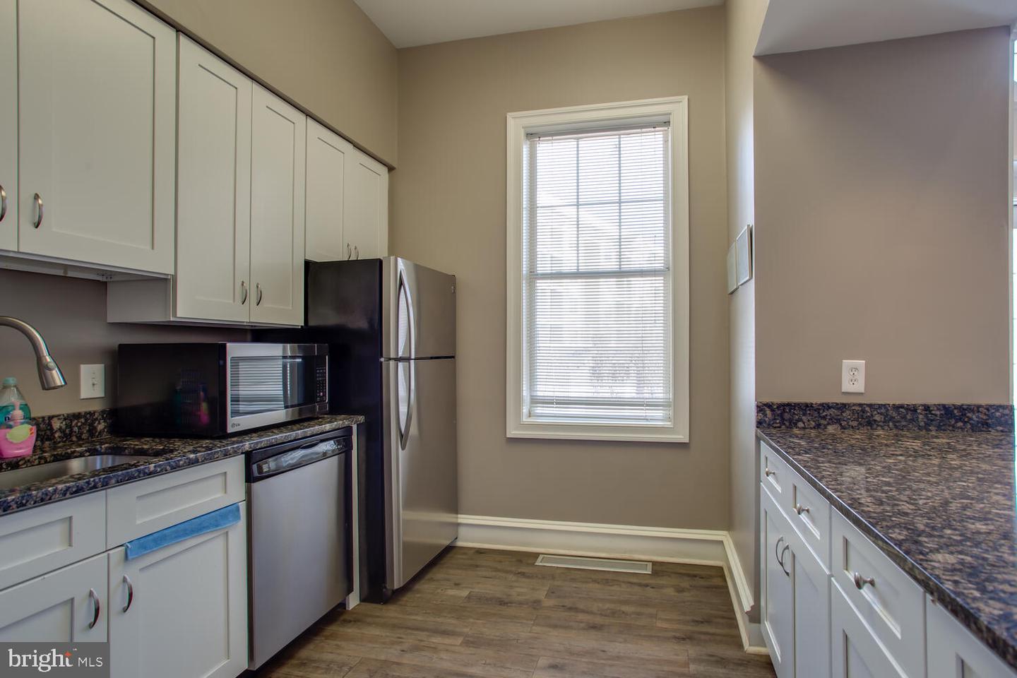 1625 INTERNATIONAL DR #116, MCLEAN, Virginia 22102, 2 Bedrooms Bedrooms, ,2 BathroomsBathrooms,Residential,For sale,1625 INTERNATIONAL DR #116,VAFX2228004 MLS # VAFX2228004