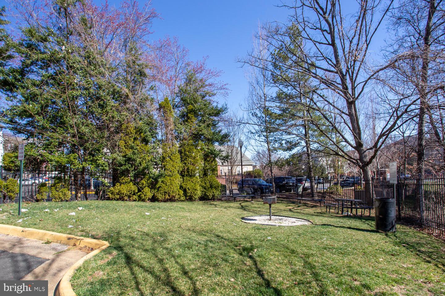 1625 INTERNATIONAL DR #116, MCLEAN, Virginia 22102, 2 Bedrooms Bedrooms, ,2 BathroomsBathrooms,Residential,For sale,1625 INTERNATIONAL DR #116,VAFX2228004 MLS # VAFX2228004