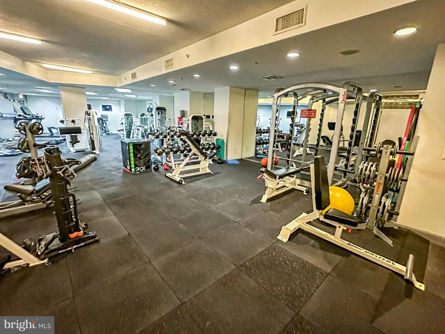 400 MASSACHUSETTS AVE NW #1214, WASHINGTON, District Of Columbia 20001, 2 Bedrooms Bedrooms, ,2 BathroomsBathrooms,Residential,For sale,400 MASSACHUSETTS AVE NW #1214,DCDC2190674 MLS # DCDC2190674