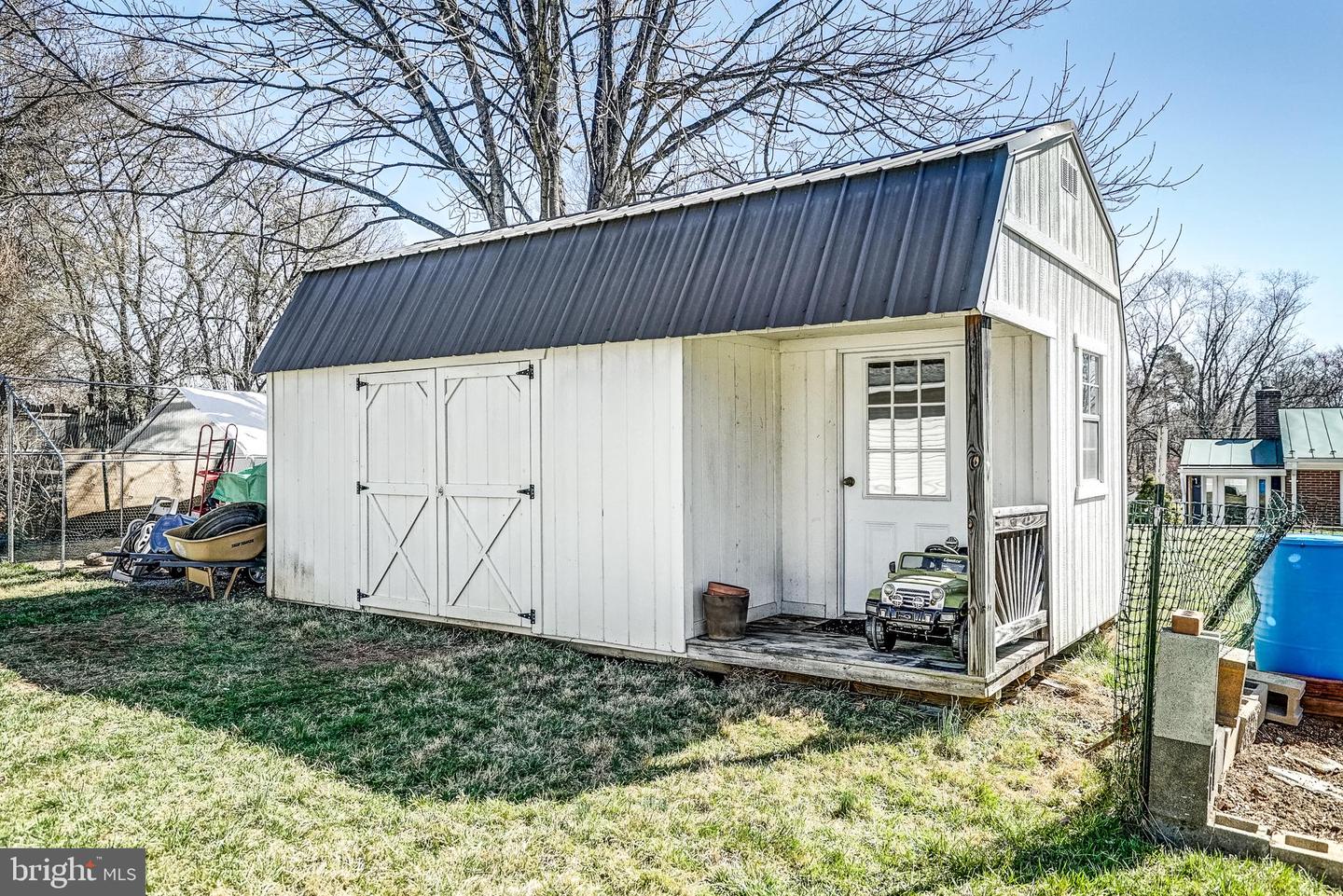 2124 TARLETON DR, CHARLOTTESVILLE, Virginia 22901, 3 Bedrooms Bedrooms, ,2 BathroomsBathrooms,Residential,For sale,2124 TARLETON DR,VACO2000160 MLS # VACO2000160